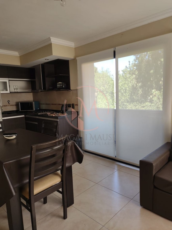 Valeria Point: Departamento con Pileta Climatizada a Metros del Centro