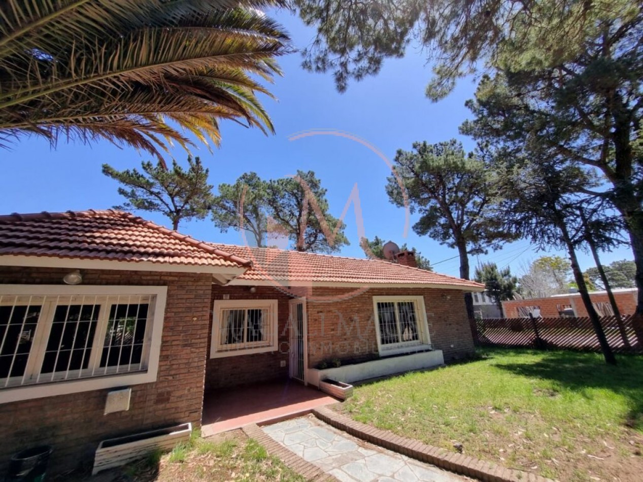 Chalet en Valeria del Mar