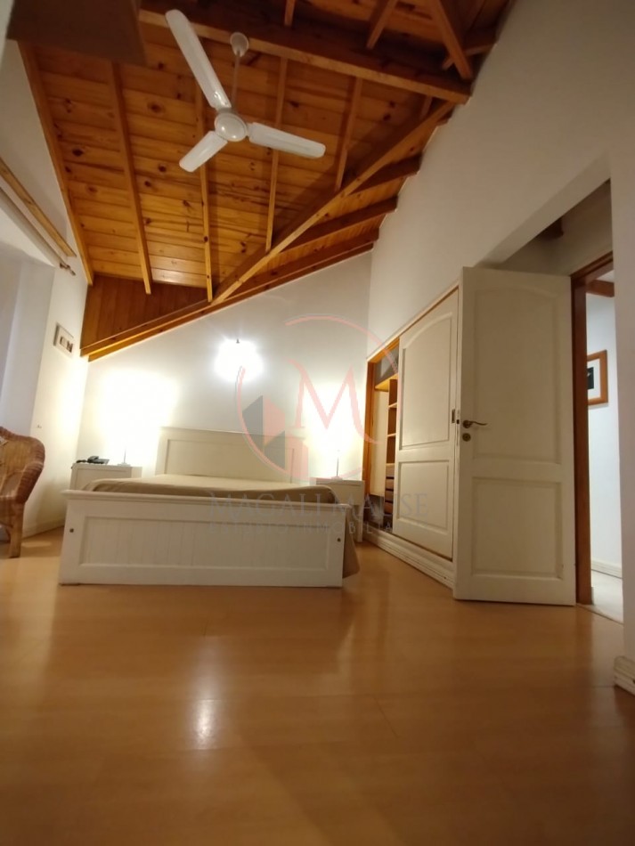 ¡¡ Encantadora casa a dos Cuadras del Mar en Zona Golf !!