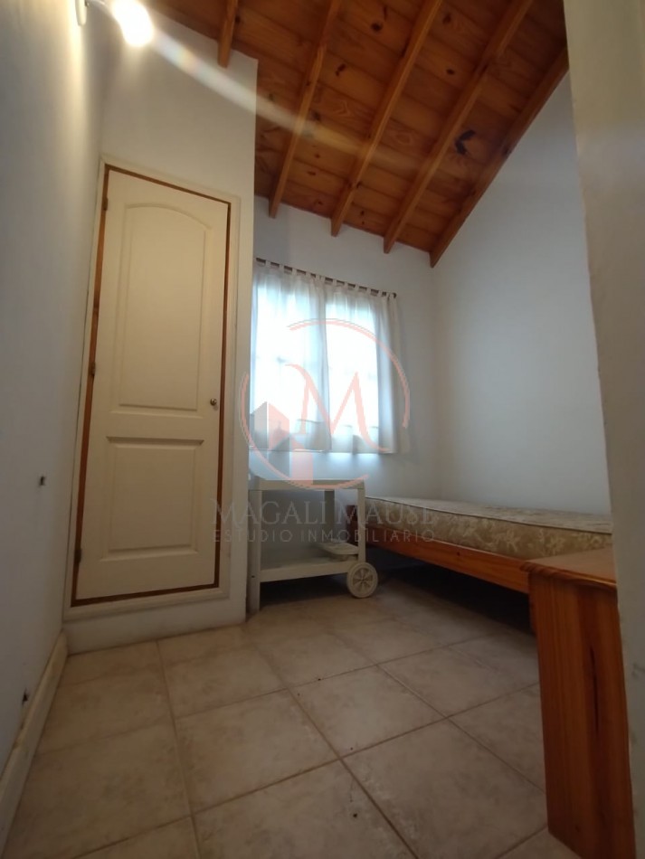 ¡¡ Encantadora casa a dos Cuadras del Mar en Zona Golf !!