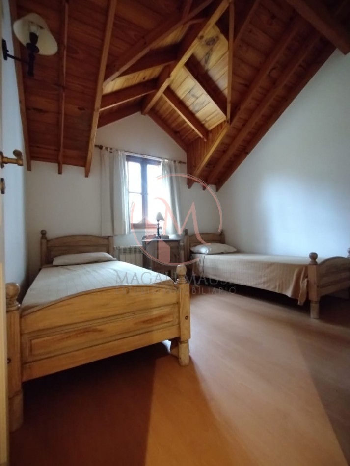 ¡¡ Encantadora casa a dos Cuadras del Mar en Zona Golf !!