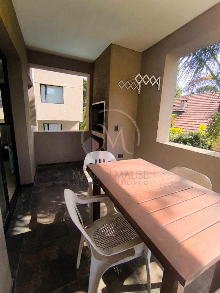 Valeria Point: Departamento con Pileta Climatizada a Metros del Centro