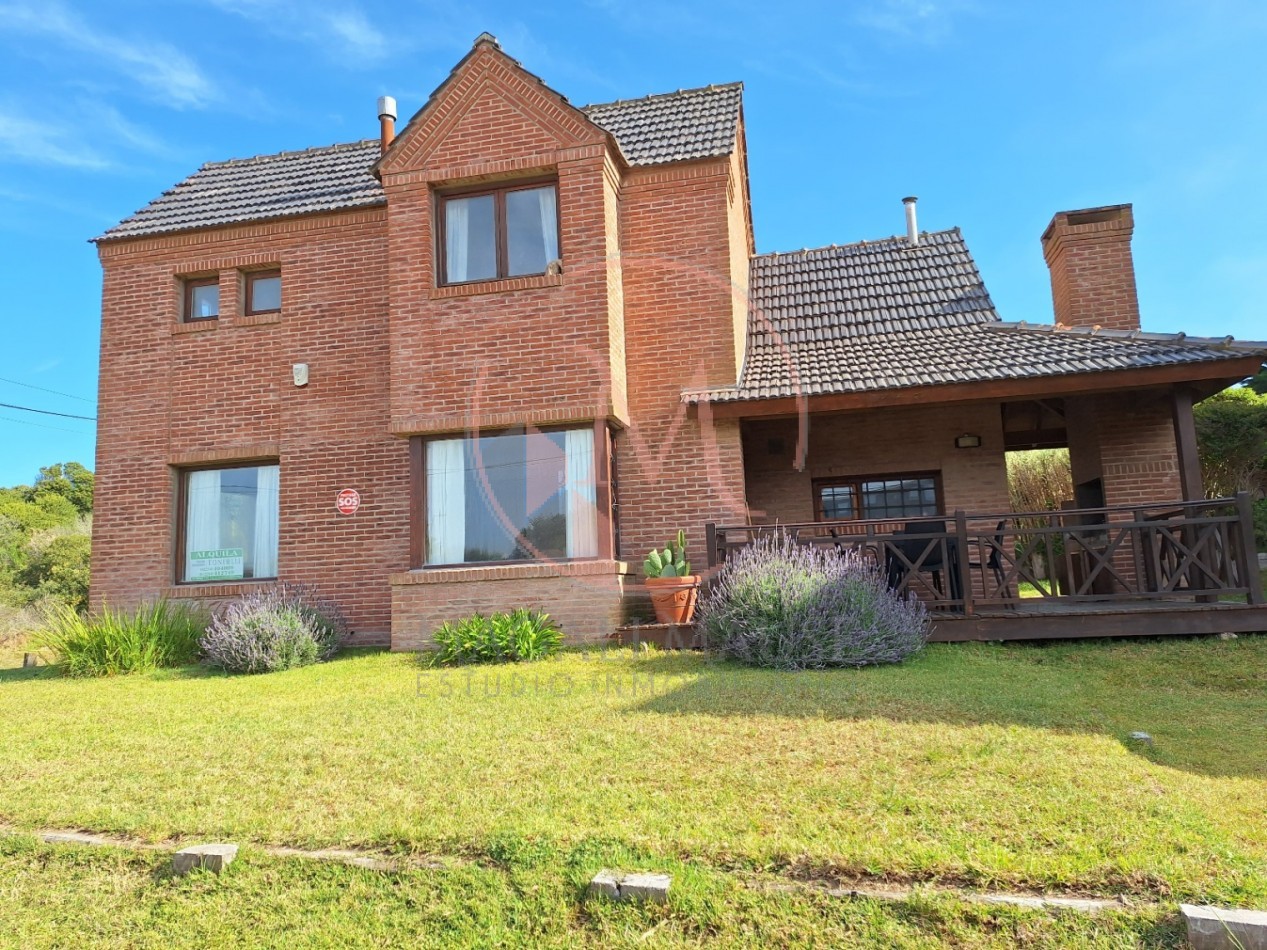 Duplex frente a la playa Valeria del Mar