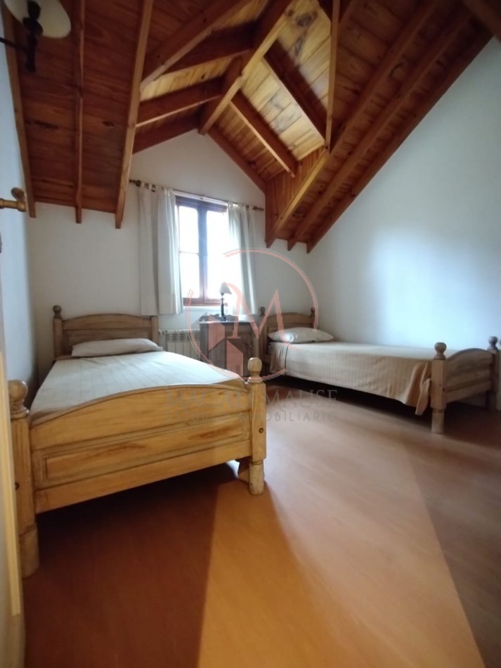 ¡¡ Encantadora casa a dos Cuadras del Mar en Zona Golf !!