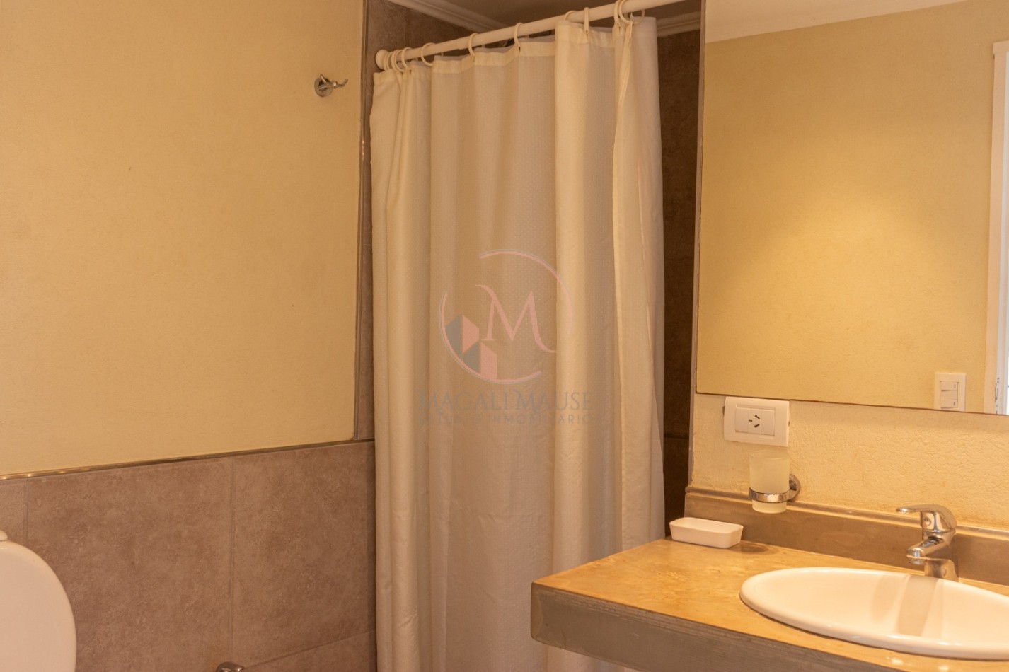 Pellegrini N° 75- UF. 6 (Disponible 2 quincena de febrero)