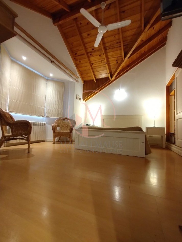 ¡¡ Encantadora casa a dos Cuadras del Mar en Zona Golf !!