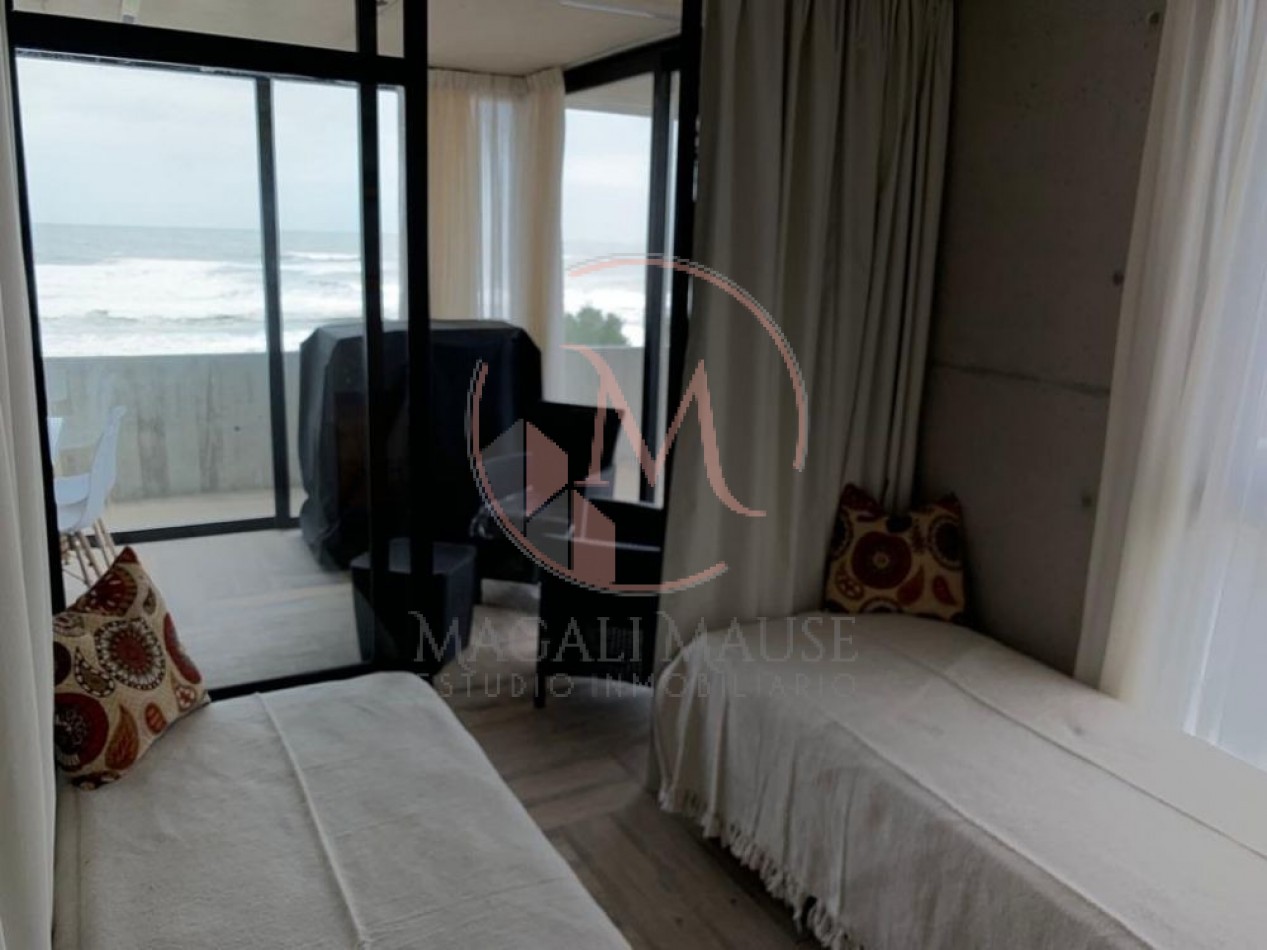 Semipiso frente al mar en Pinamar, a solo 3 cuadras del centro