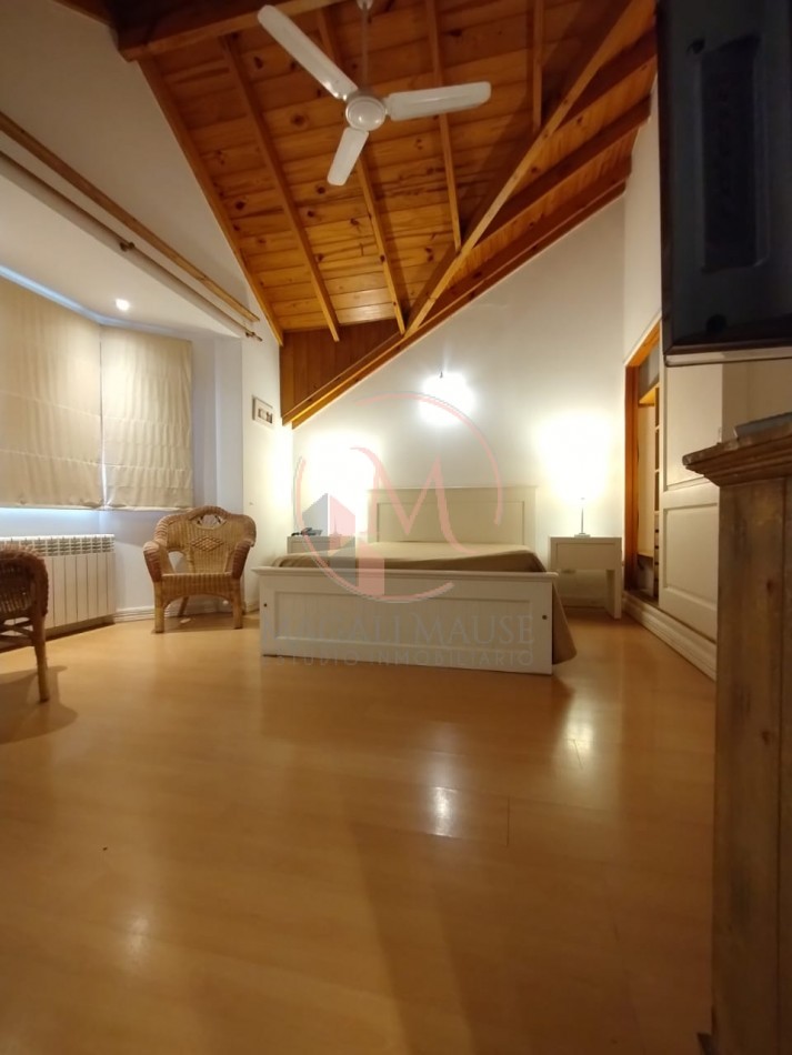 ¡¡ Encantadora casa a dos Cuadras del Mar en Zona Golf !!