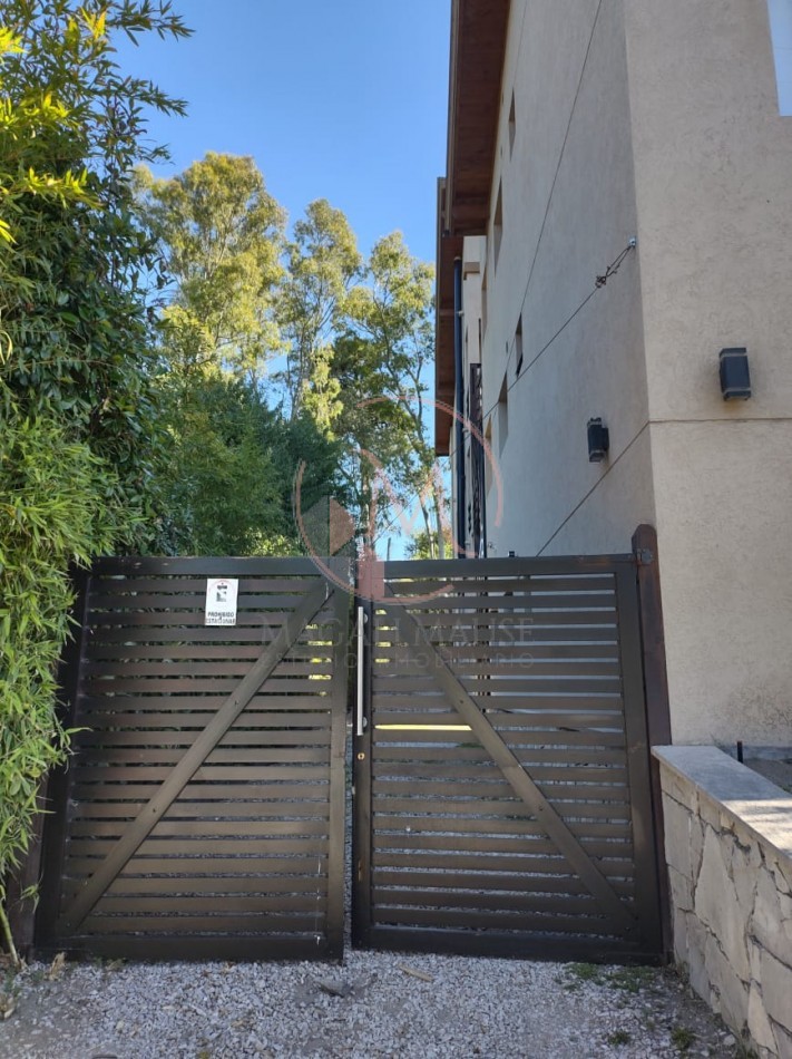 Valeria Point: Departamento con Pileta Climatizada a Metros del Centro