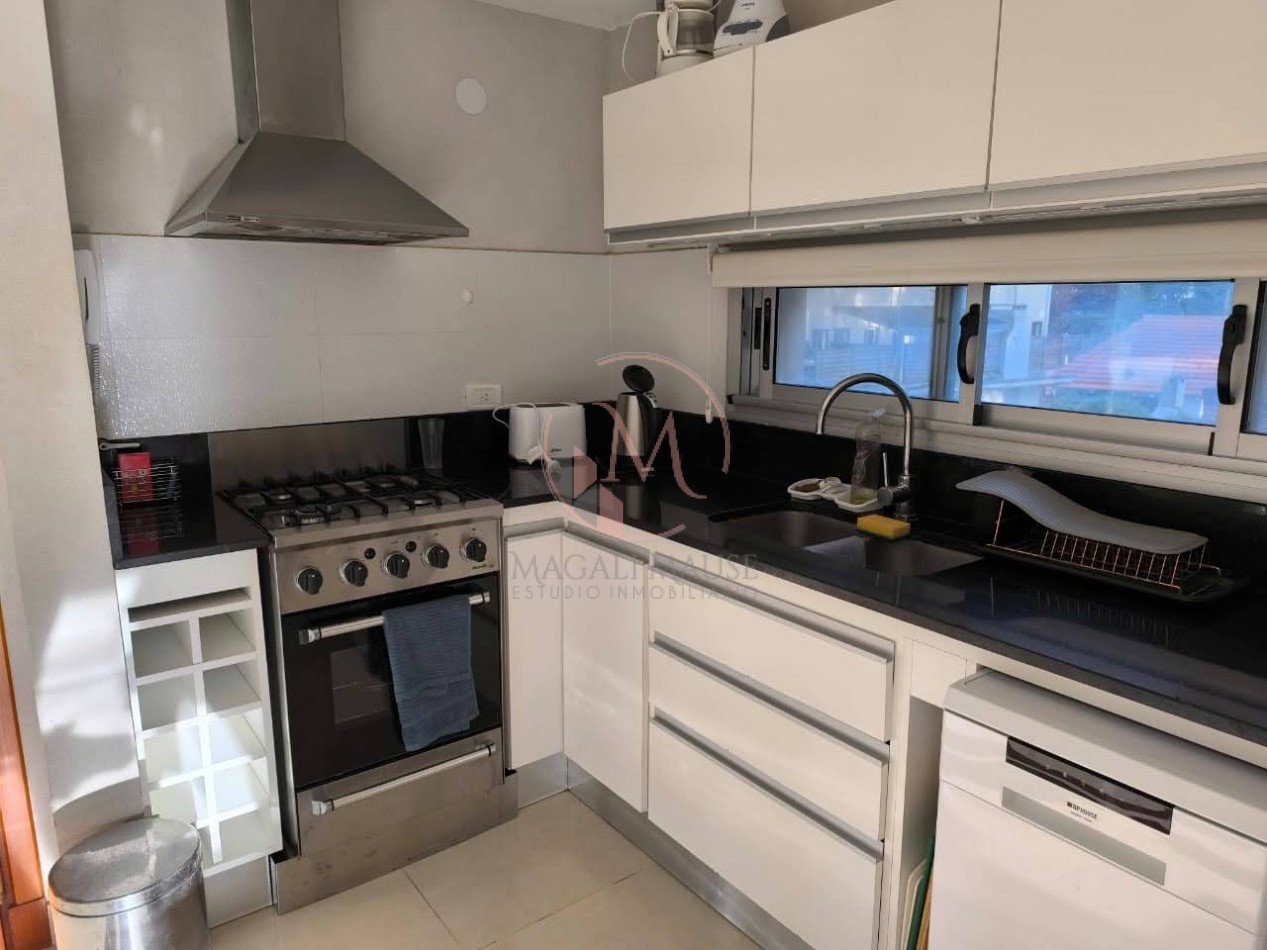 Moderno Departamento de 3 Ambientes en el Centro de Pinamar 