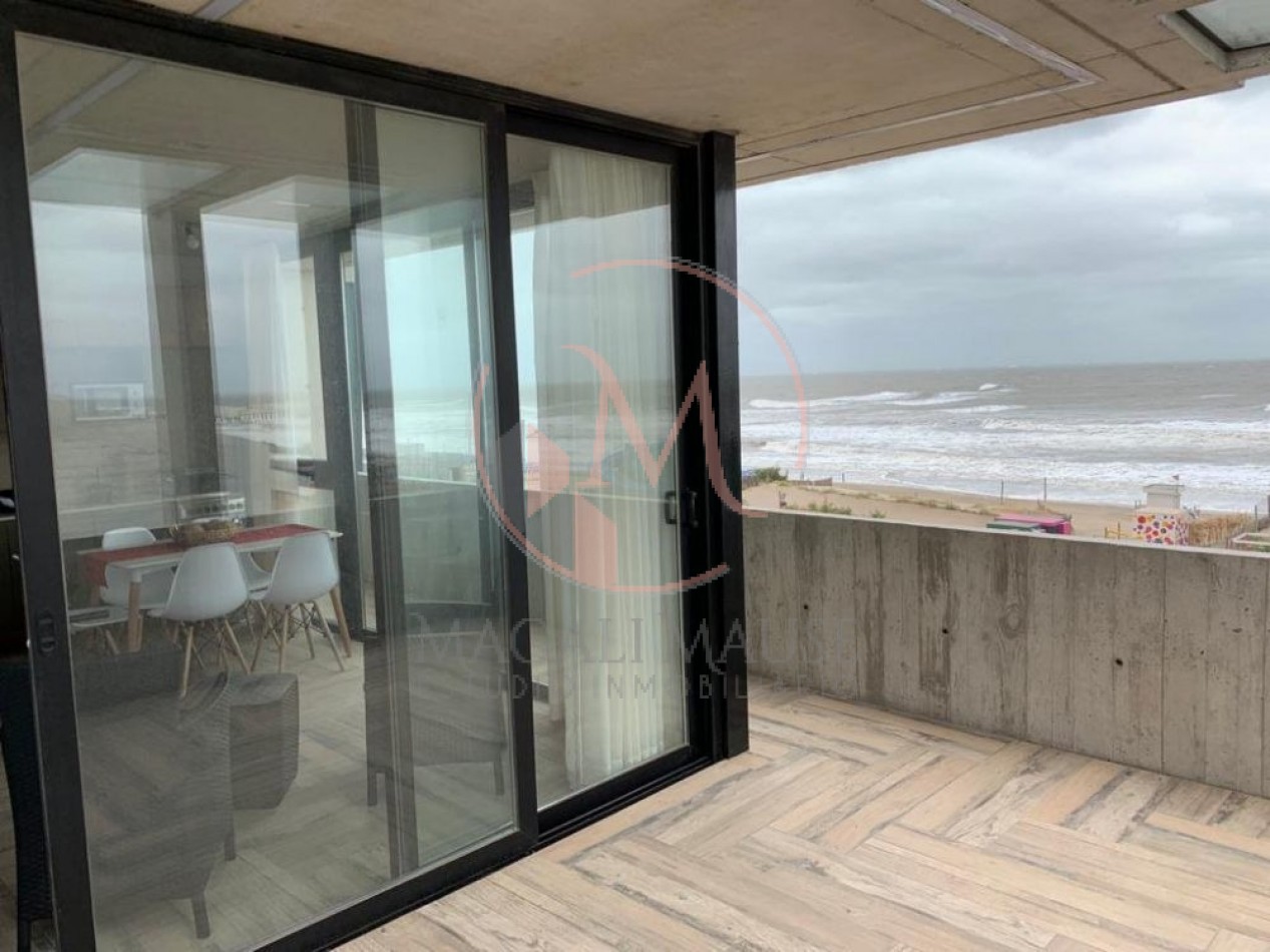 Semipiso frente al mar en Pinamar, a solo 3 cuadras del centro