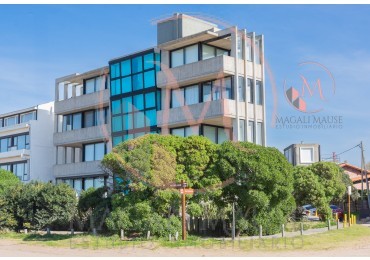 Semipiso frente al mar en Pinamar, a solo 3 cuadras del centro